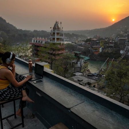 Bunkstay Coworking Hostel & Glamping Rishīkesh Dış mekan fotoğraf