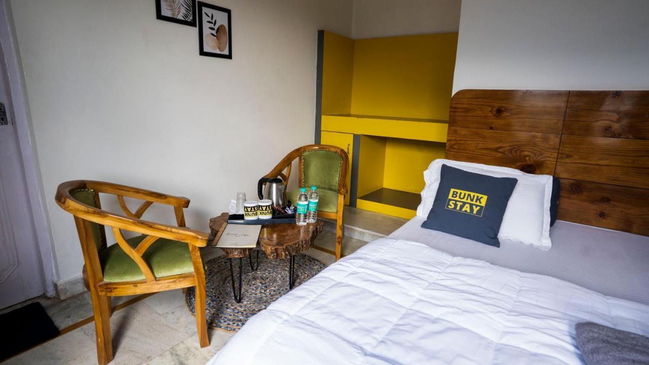 Bunkstay Coworking Hostel & Glamping Rishīkesh Dış mekan fotoğraf