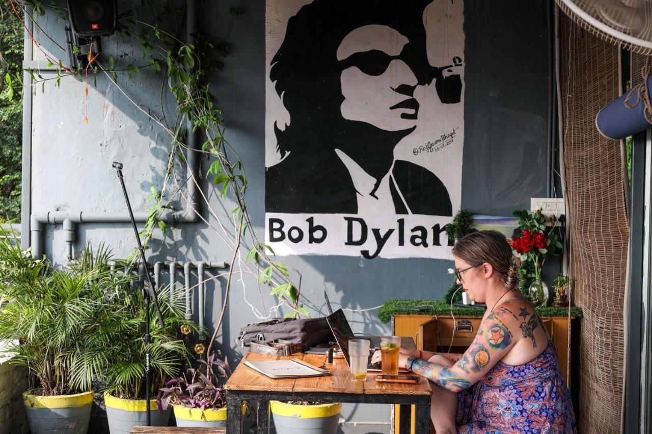 Bunkstay Coworking Hostel & Glamping Rishīkesh Dış mekan fotoğraf