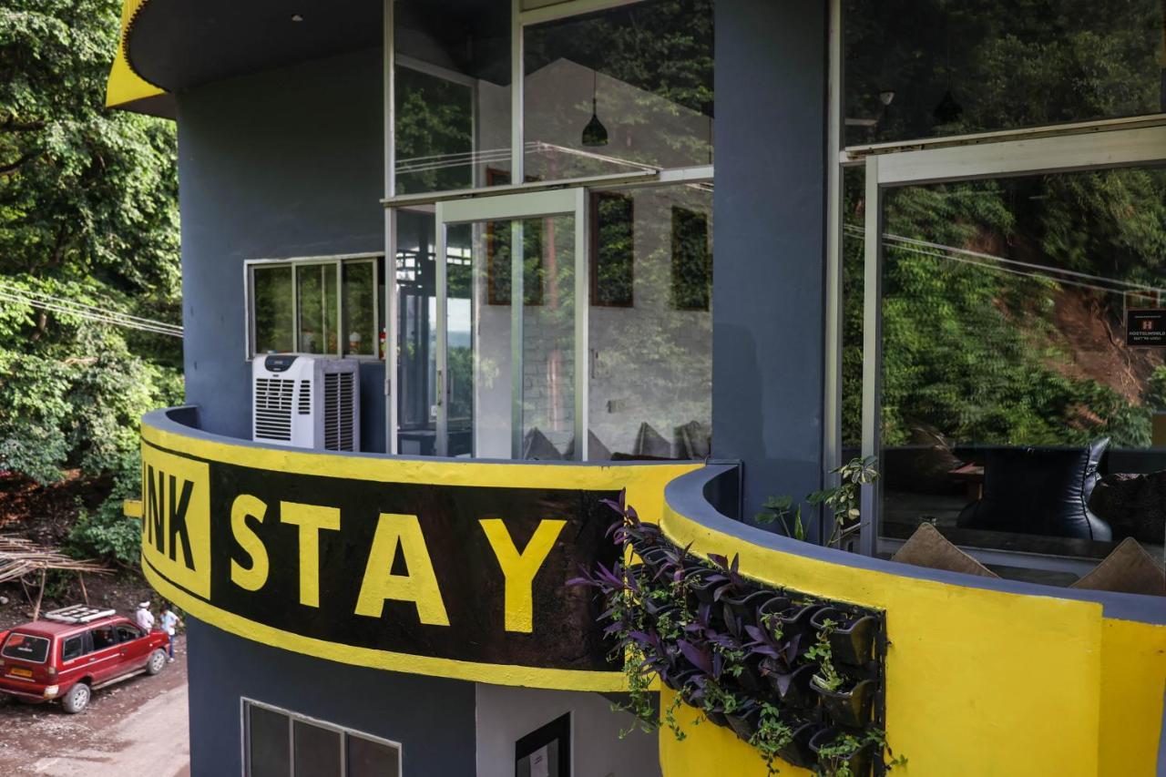 Bunkstay Coworking Hostel & Glamping Rishīkesh Dış mekan fotoğraf