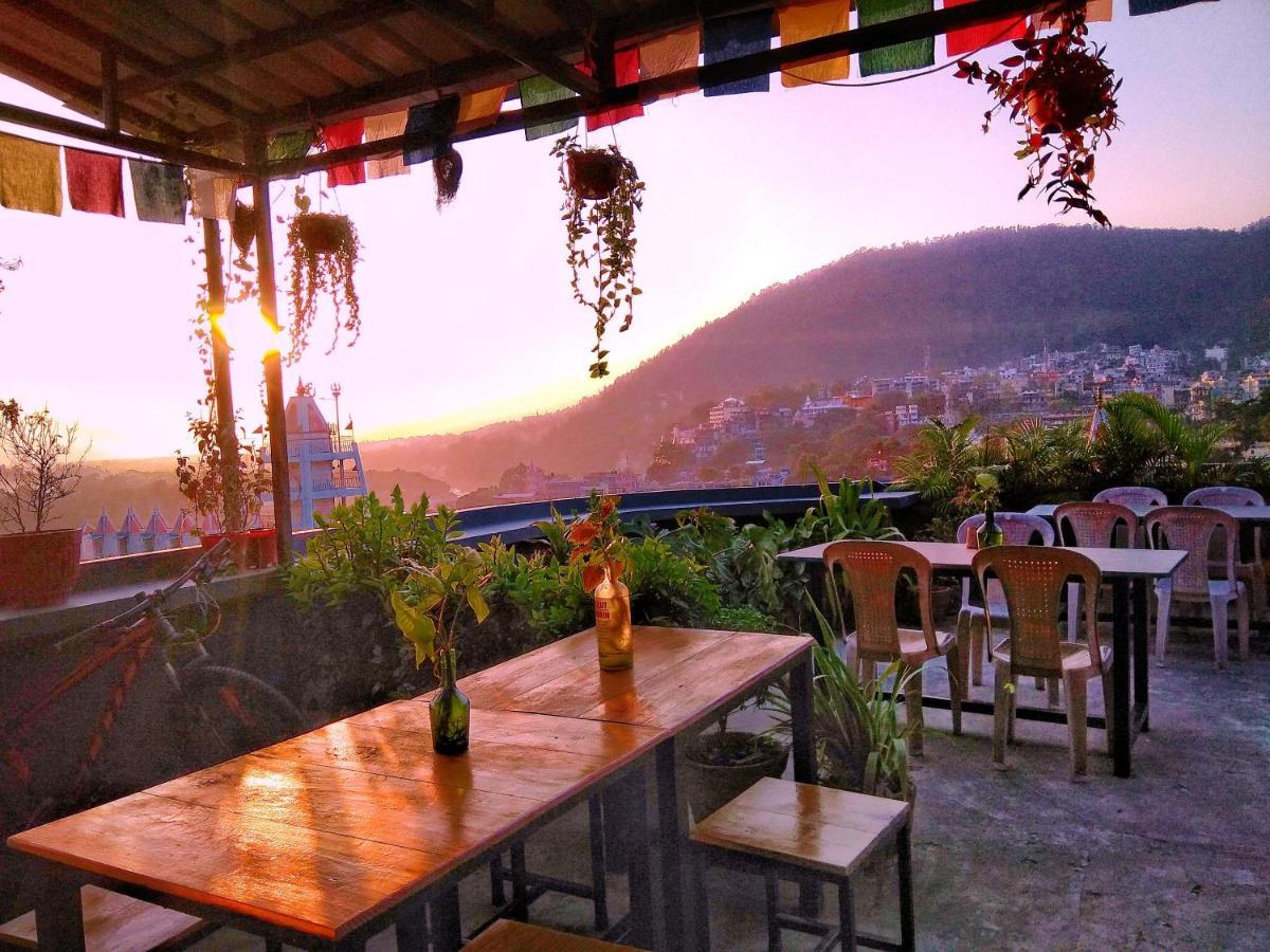 Bunkstay Coworking Hostel & Glamping Rishīkesh Dış mekan fotoğraf