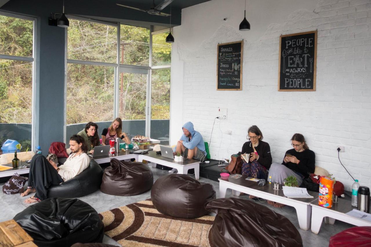 Bunkstay Coworking Hostel & Glamping Rishīkesh Dış mekan fotoğraf