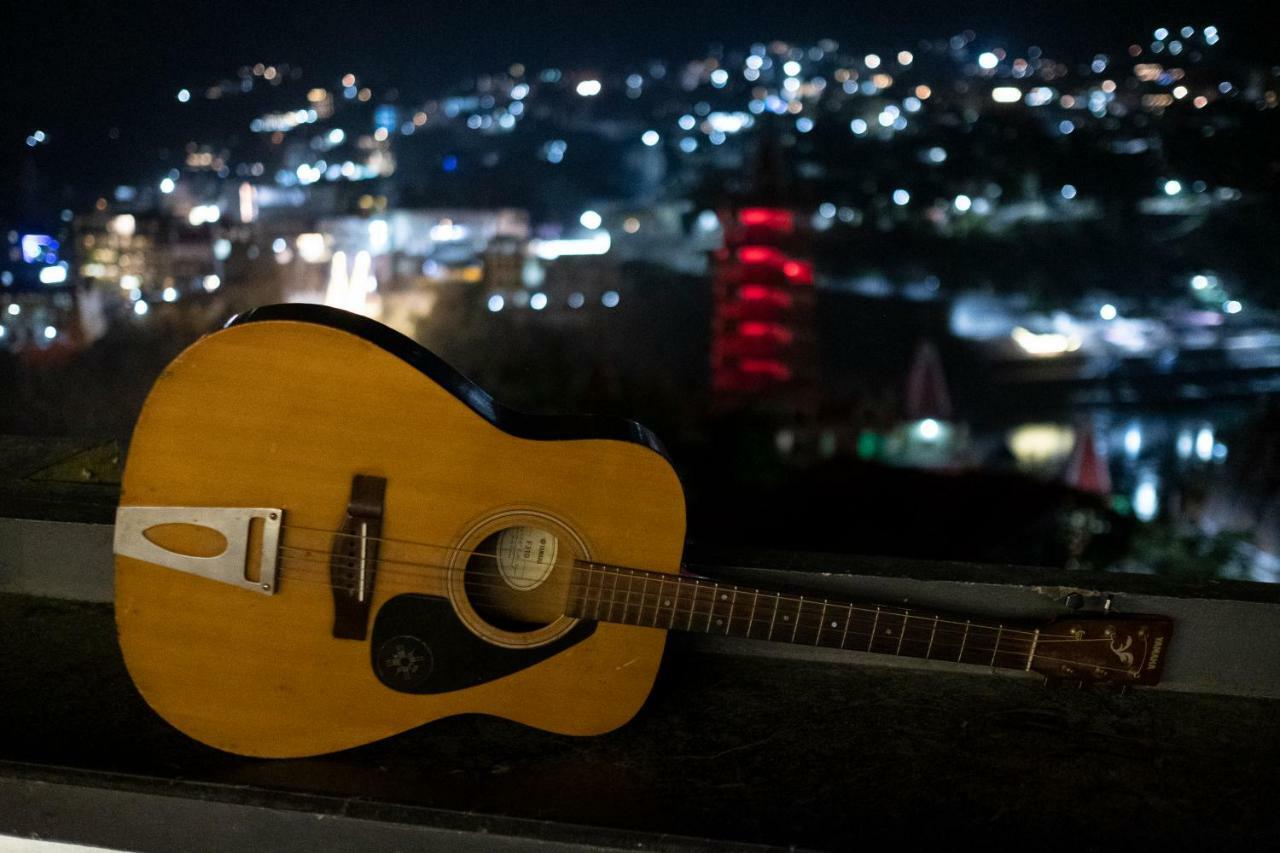 Bunkstay Coworking Hostel & Glamping Rishīkesh Dış mekan fotoğraf